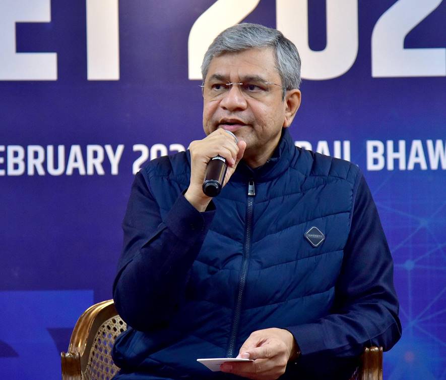 MeitY Organised LIVE Show ‘Ask Our Experts’ on Cyber Security